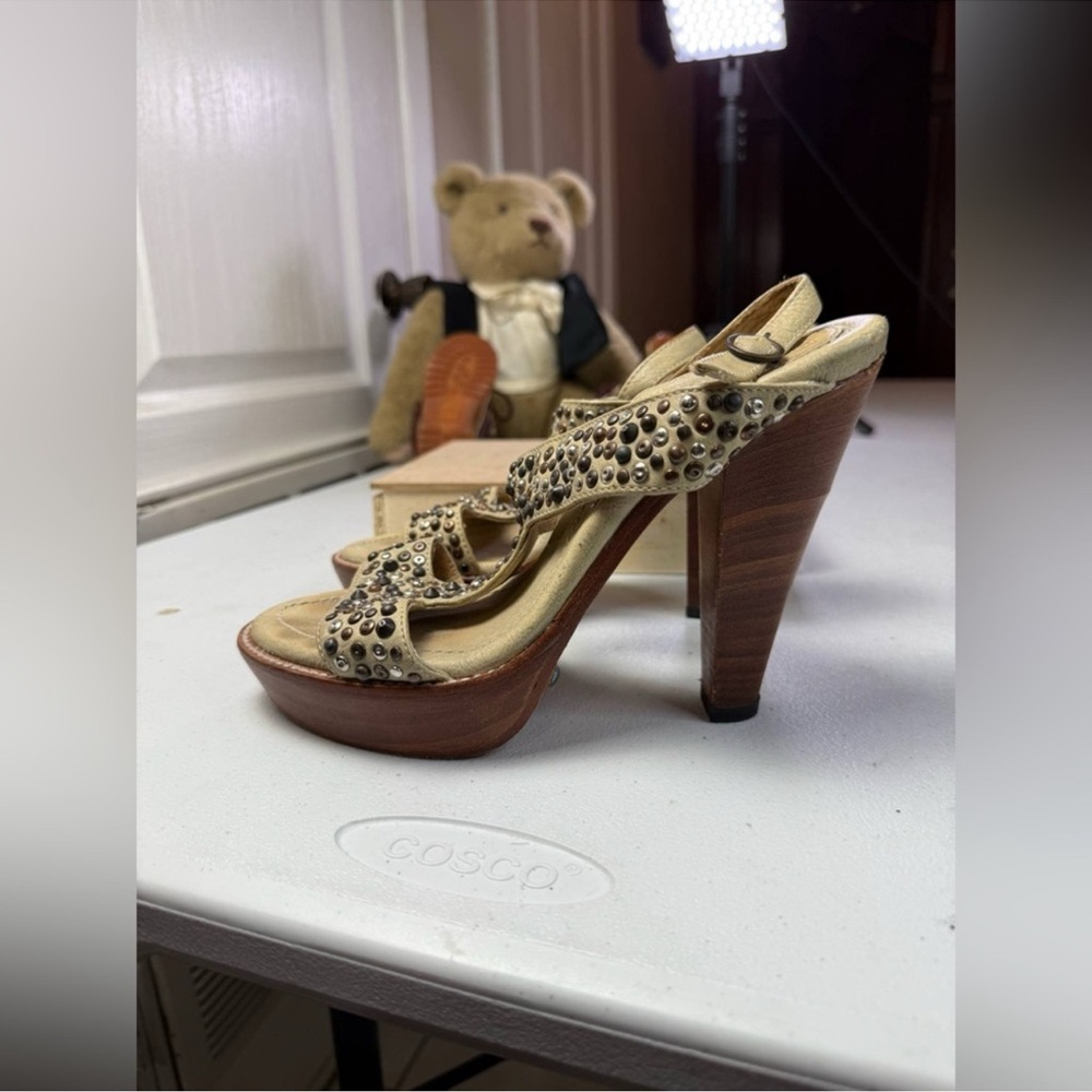 FRYE SUEDE Studded Gold Platform Heels - Picture 3 of 11